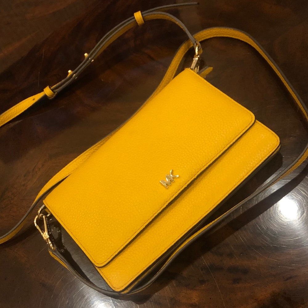 NWOT Yellow Michael Kors Crossbody Bag